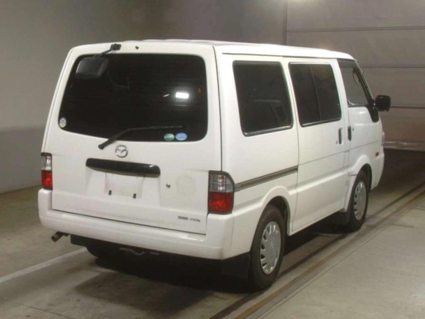 Mazda bongo skp2m 4wd