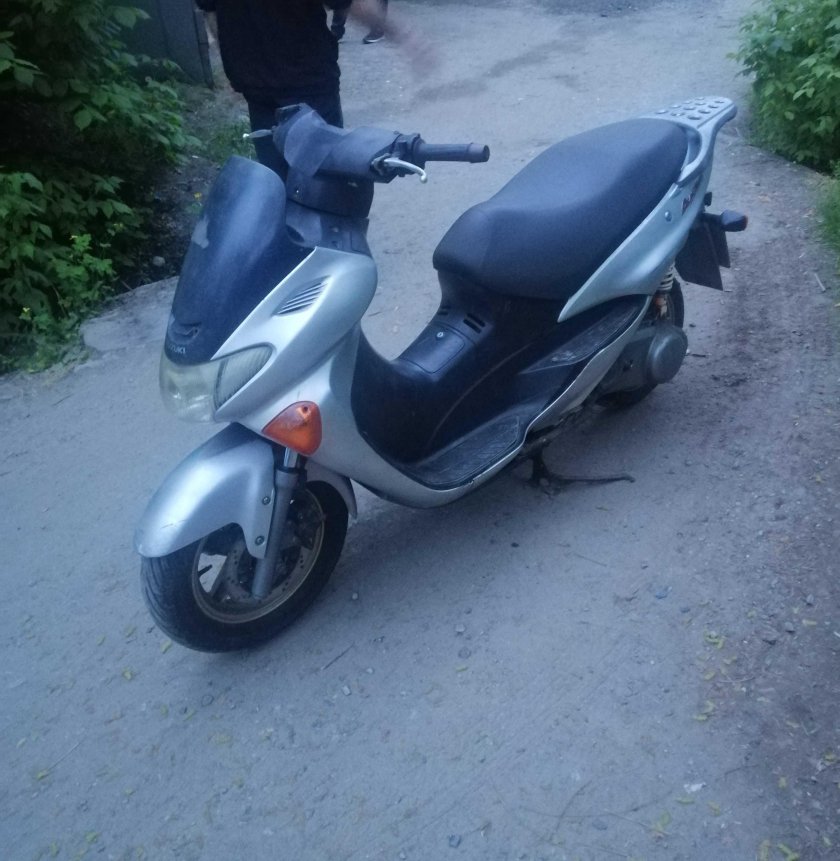 Сузуки авенис 150