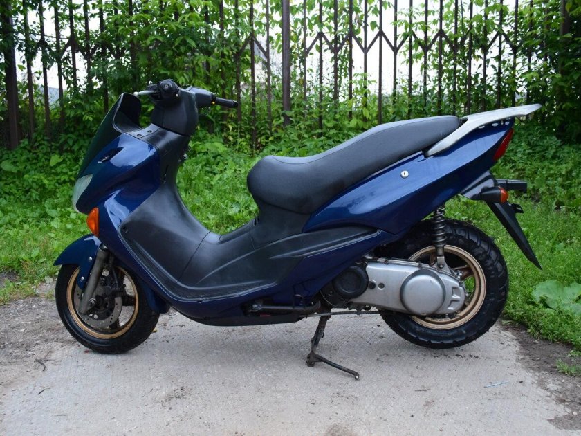 Сузуки Авенис 150