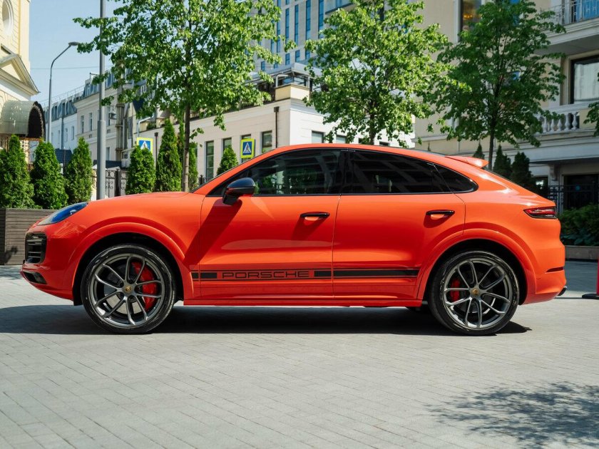 Porsche cayenne turbo coupe 2019
