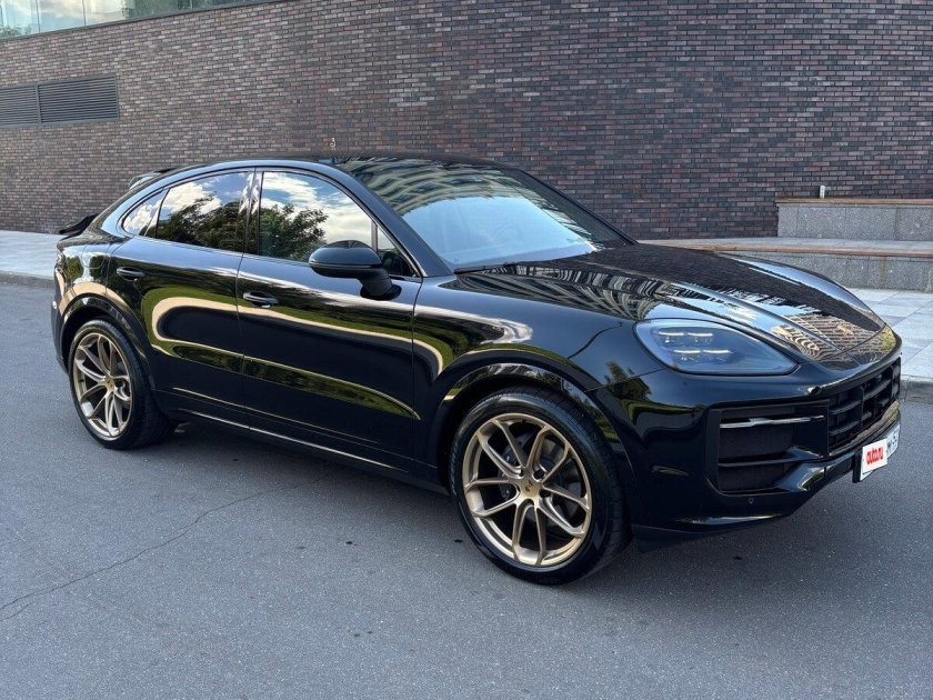 Porsche cayenne coupe