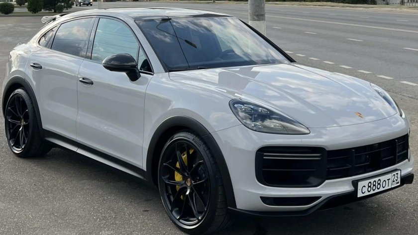 Porsche cayenne coupe