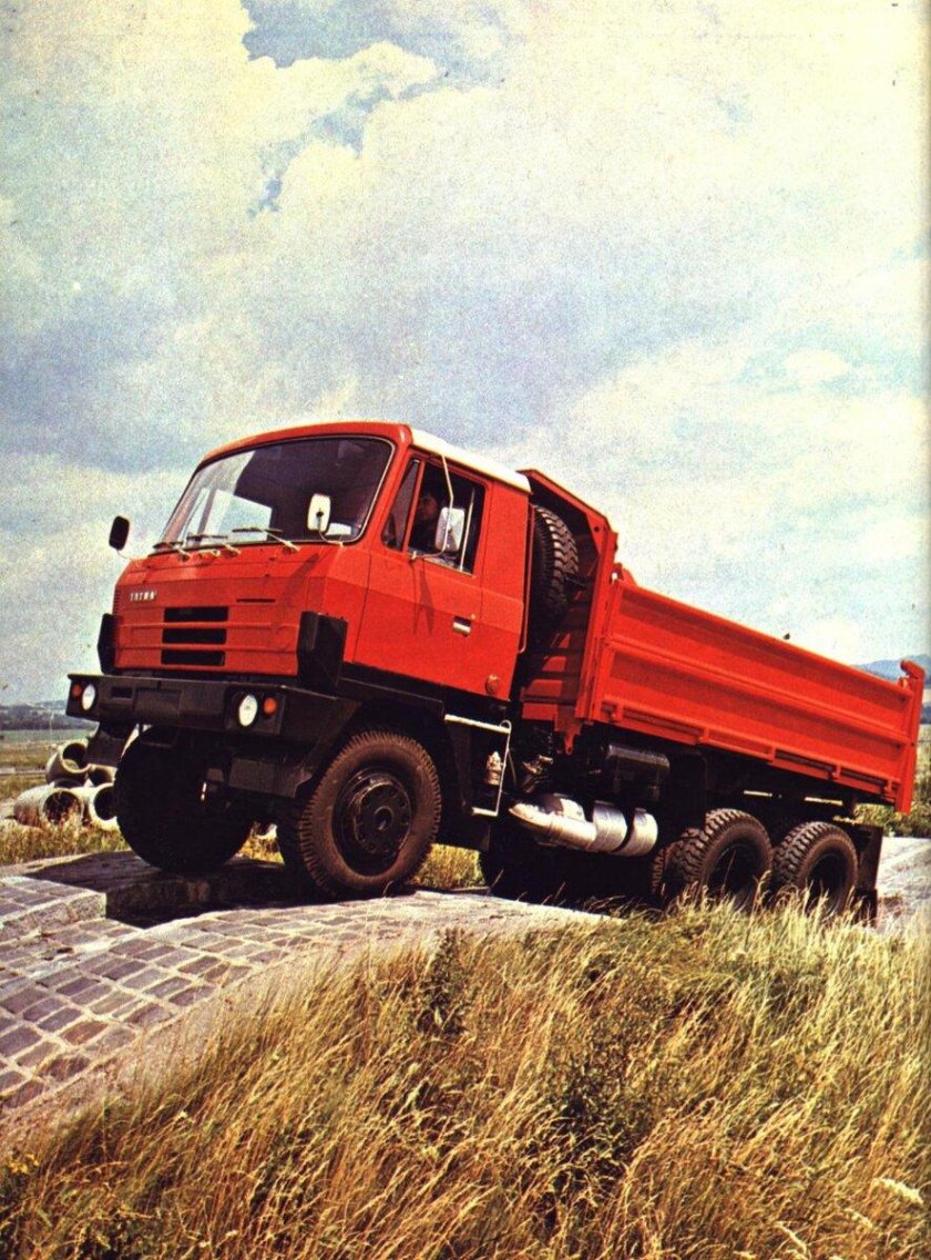 А М Татра 815