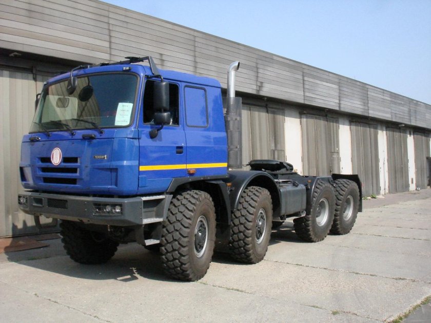Tatra t815 8x8 самосвал