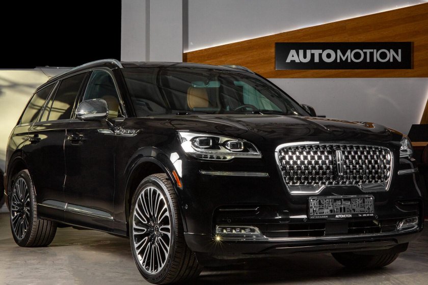Lincoln aviator 2021 black label