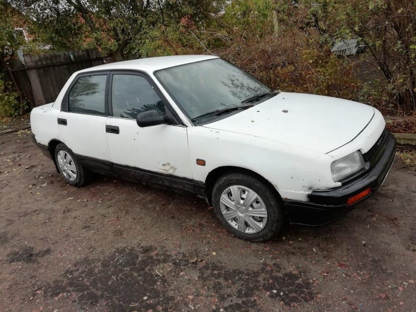 Дайхатсу Апплаус 1992