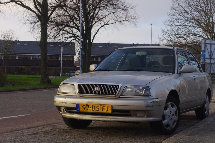 Daihatsu Applause, 1999