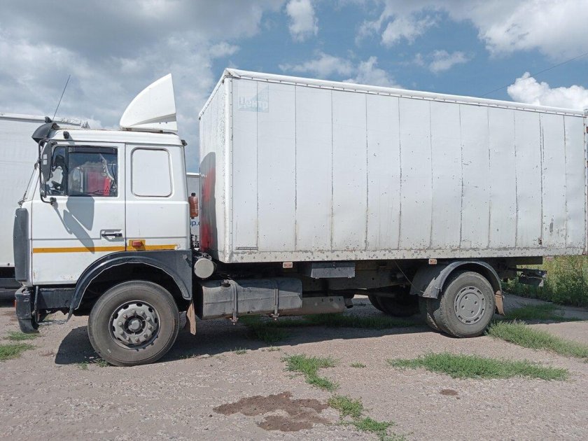 Грузовики маз