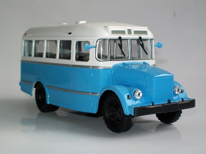 КАВЗ-651 Рица