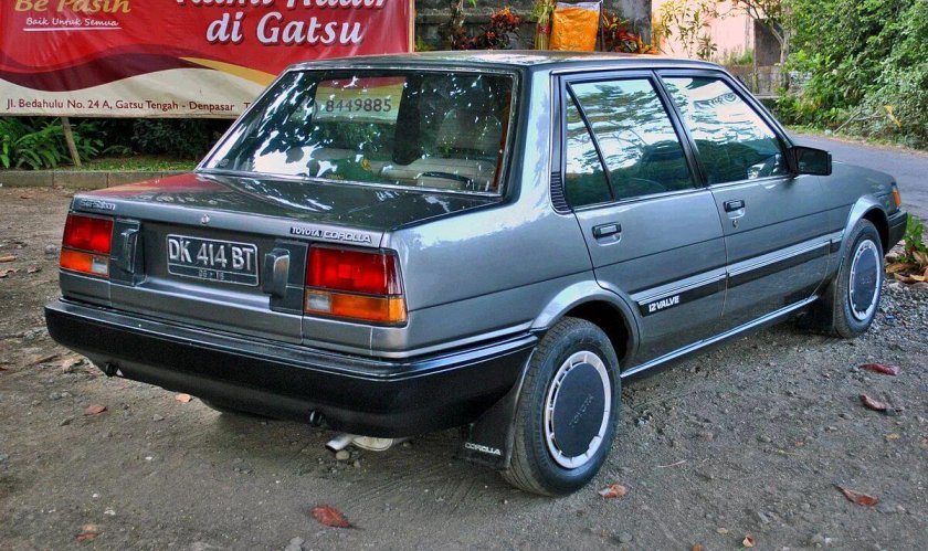 Тойота Королла 1986 год универсал