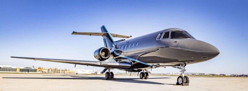 Самолет прайвет джет
