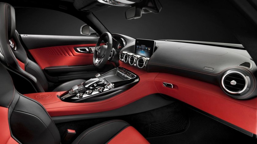 Mercedes gt Coupe салон