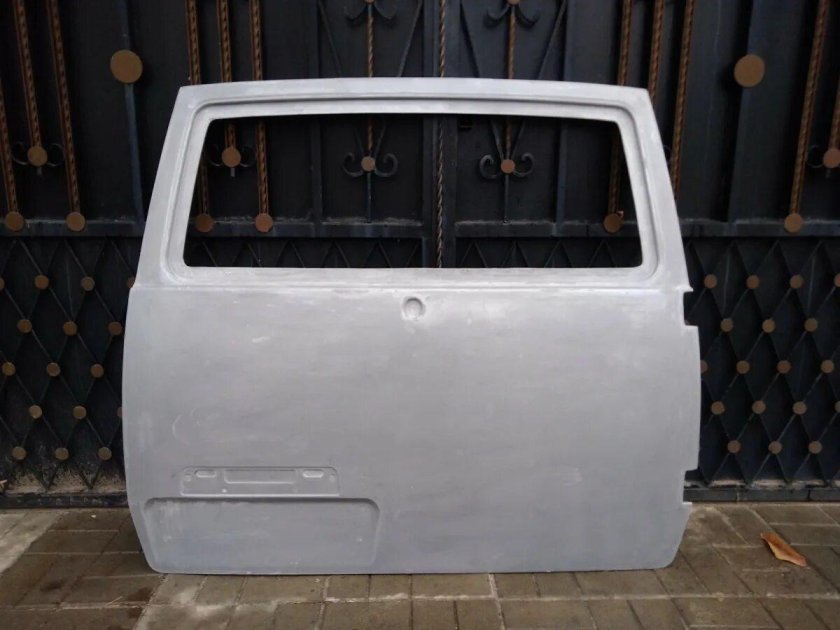 3163 УАЗ дверь задка