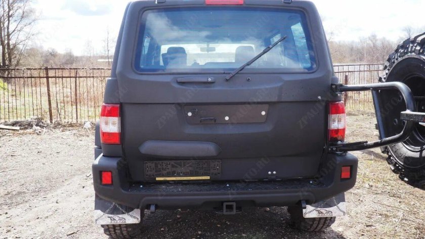 Кронштейн запасного колеса УАЗ Патриот 2005