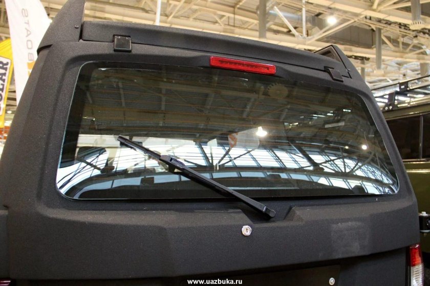 Распашная дверь задка УАЗ Патриот