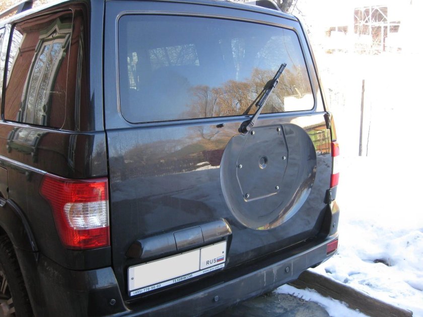 Задняя дверь УАЗ Патриот 2010