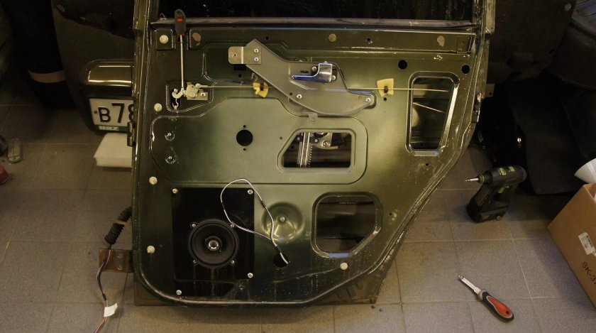 Замок двери задний УАЗ Патриот 2010