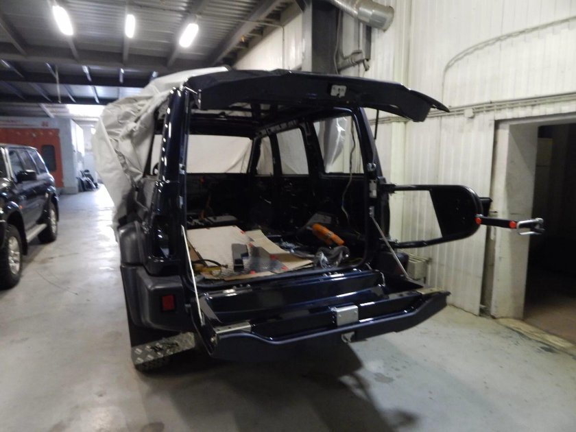 Распашная дверь задка УАЗ Патриот