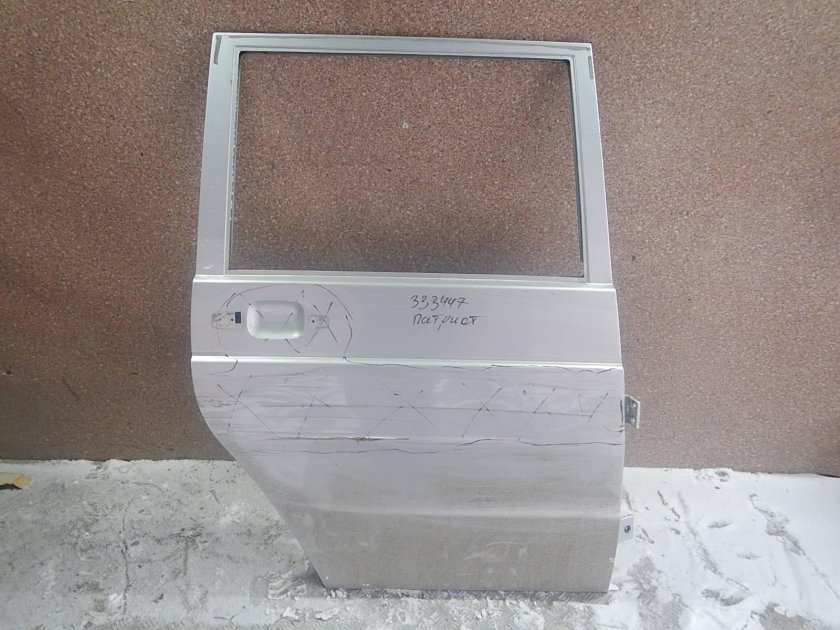 Разбор задней двери УАЗ Патриот