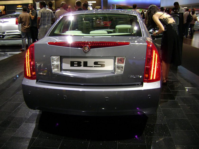 Кадиллак BLS
