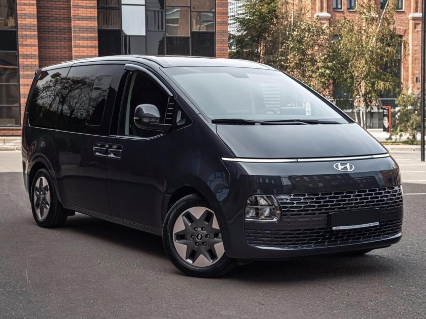 Hyundai Staria 2022