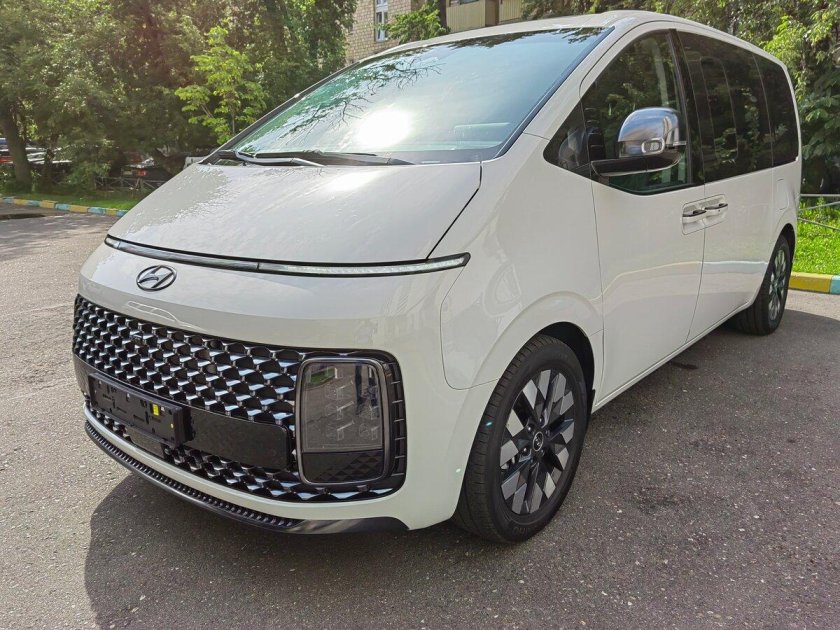 Staria Hyundai минивэн