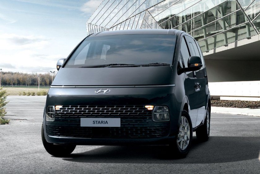 Микроавтобус Hyundai Staria 2021