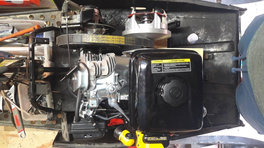 Мотобуксировщик с двигателем лифан 20 л.с