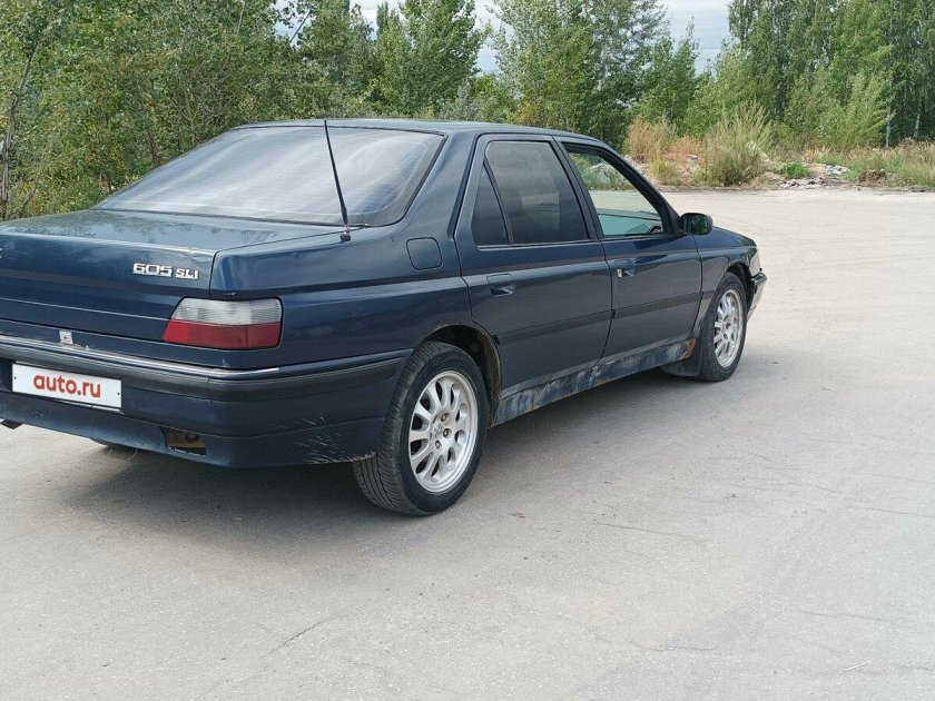 Пежо 605 цвет вишня