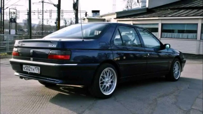Пежо 605 седан