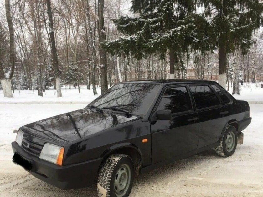 ВАЗ 21099 В черном цвете