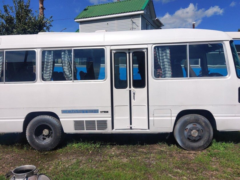 Автобус Тойота Коастер