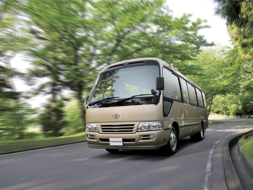 Toyota Coaster jp-spec (b50)