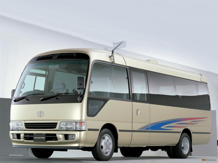 Toyota Coaster 2001
