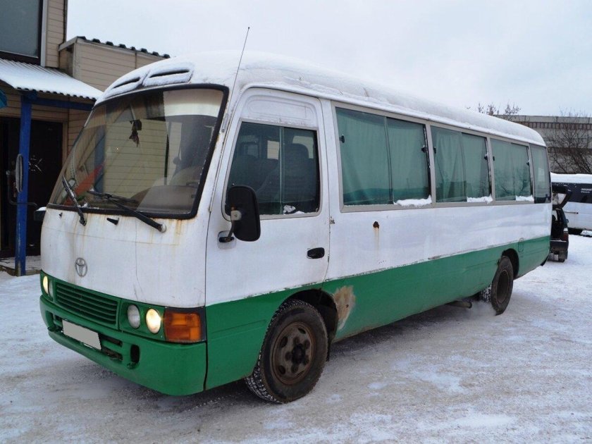 Toyota Coaster 2001