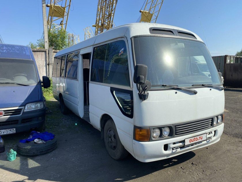 Автобус Тойота Коастер