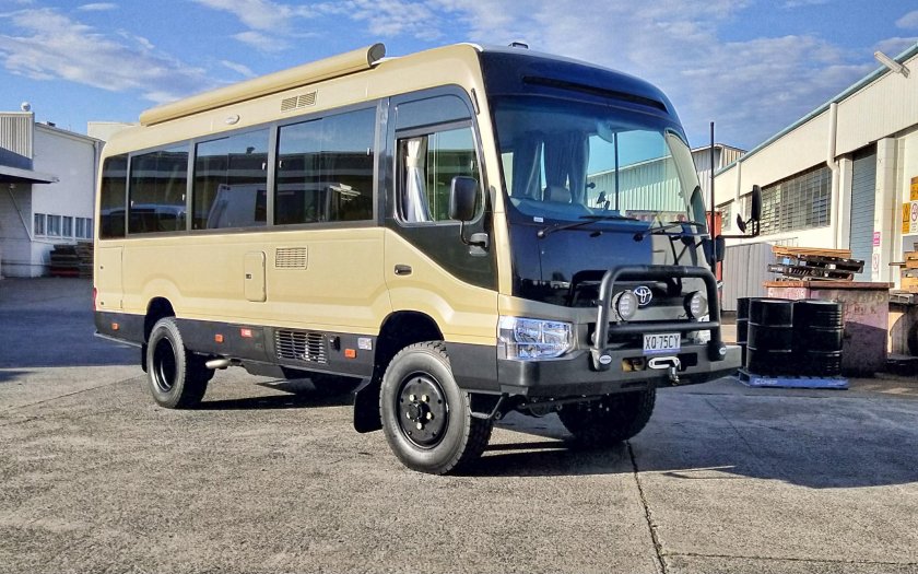 Toyota Coaster 2019