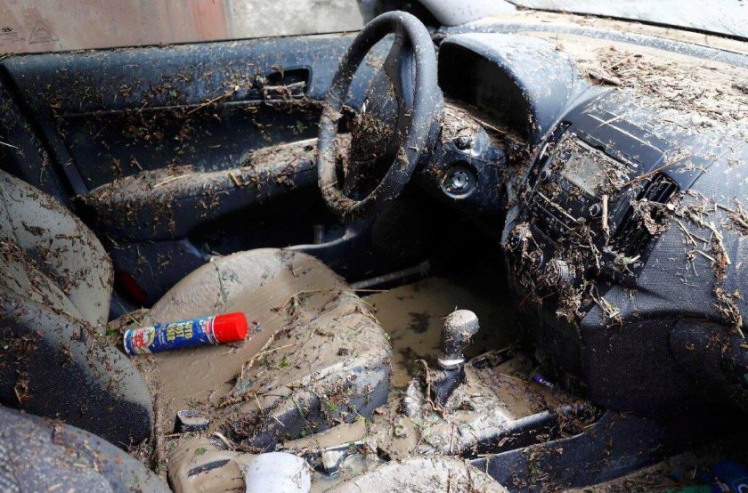 Самый грязный салон автомобиля