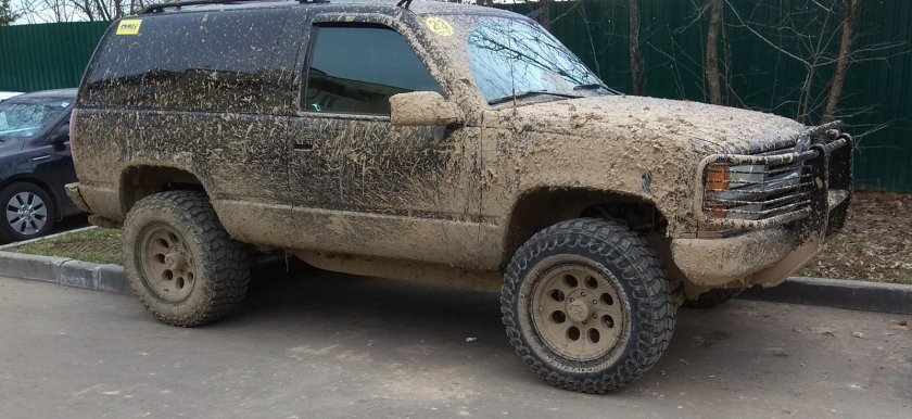 Очень грязный автомобиль