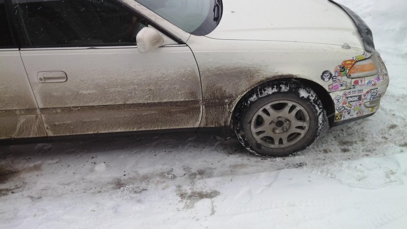 Грязная машина зимой