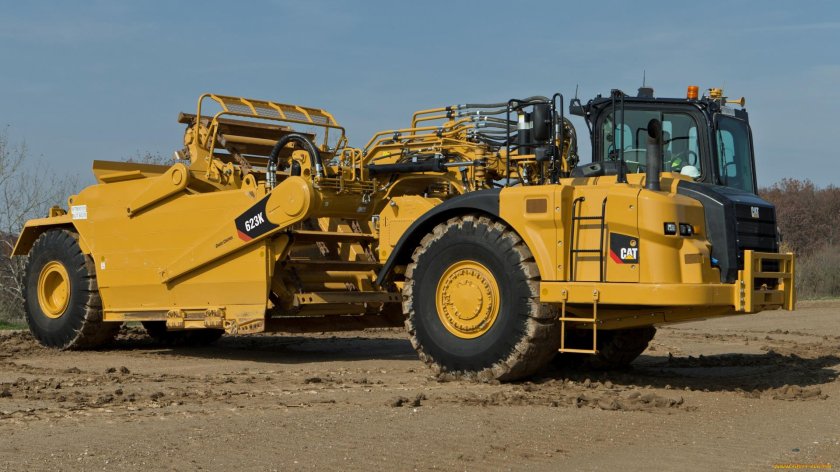 Скрепер Катерпиллер