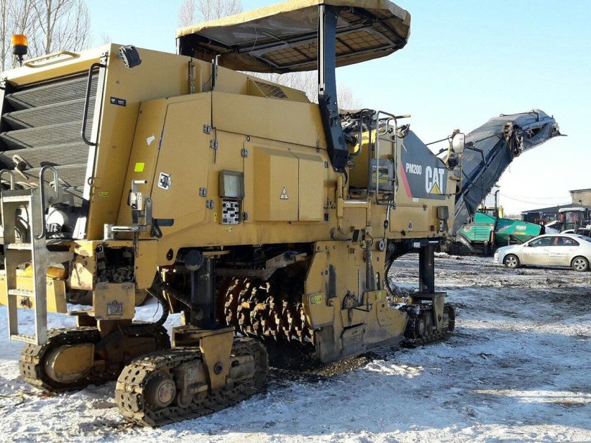 Caterpillar pm200
