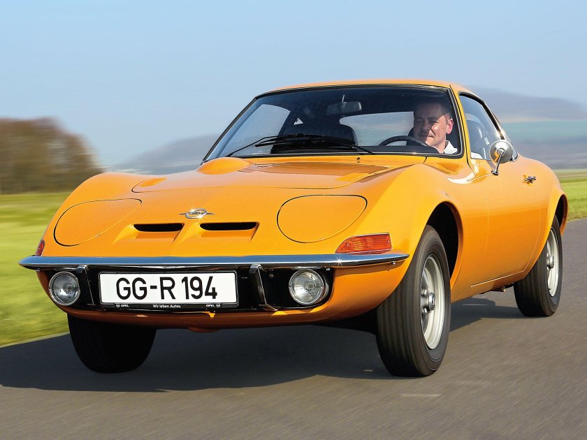 Opel gt 1900