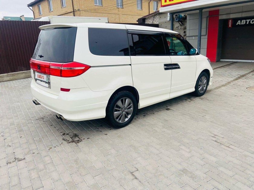 Хонда элюзион