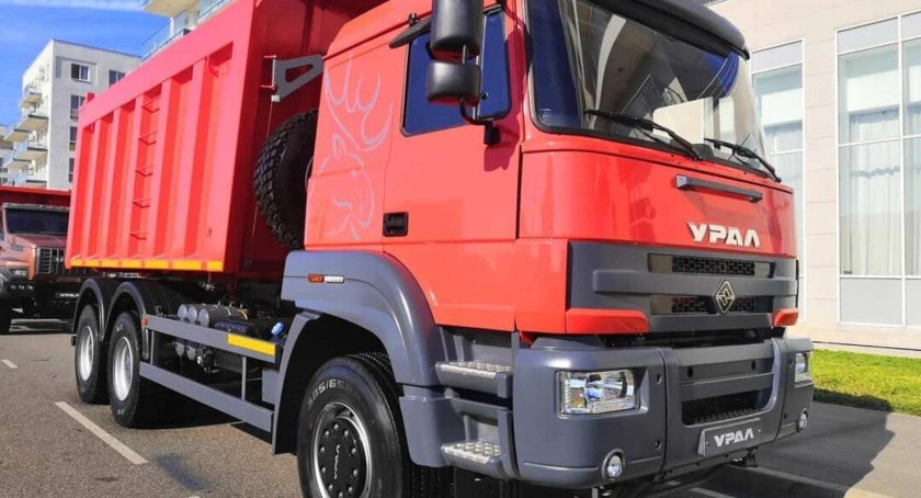 Урал безкапотник