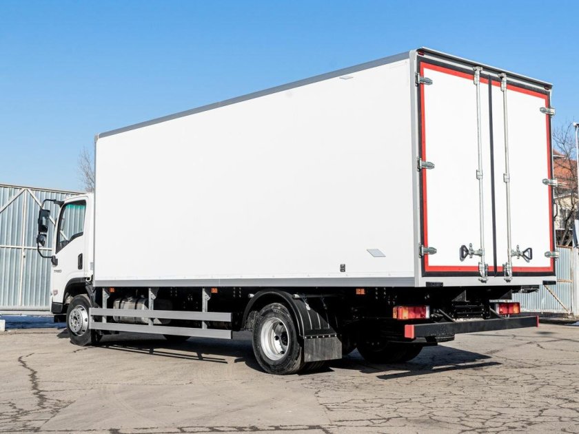 Hino 500 изотермический фургон