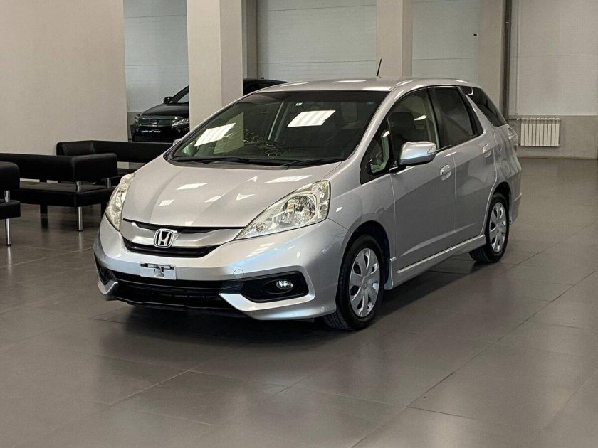 Honda Fit Shuttle 2019
