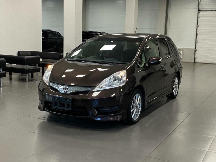 Honda Shuttle 1.5 AMT, 2016