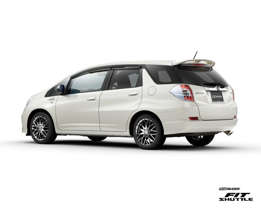 Honda Fit Shuttle Hybrid