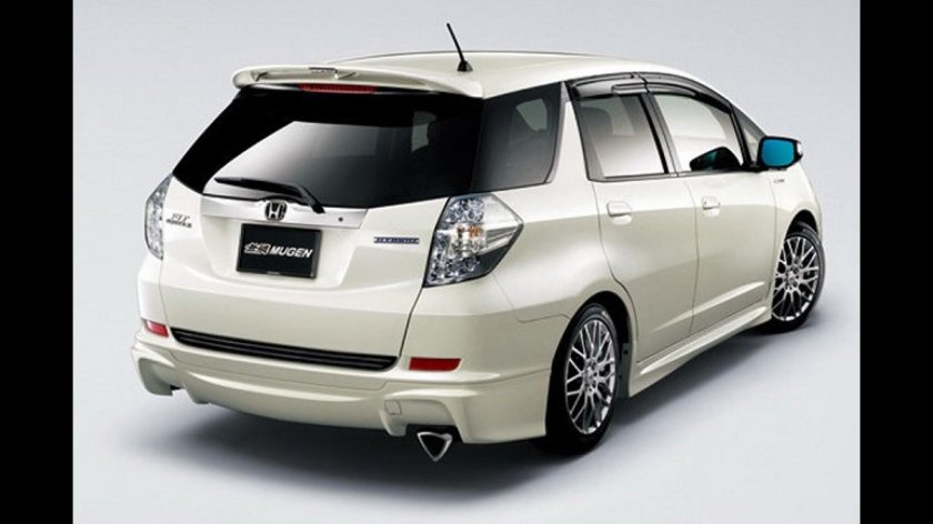 Honda Fit Shuttle 2010